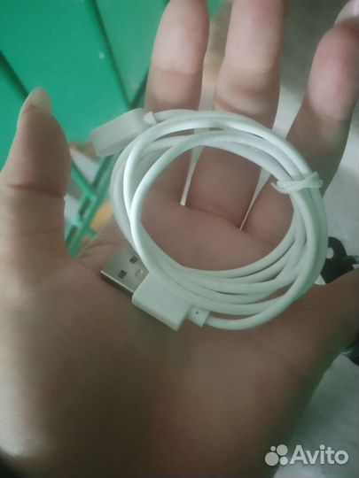 Кабель USB - зарядное устройство