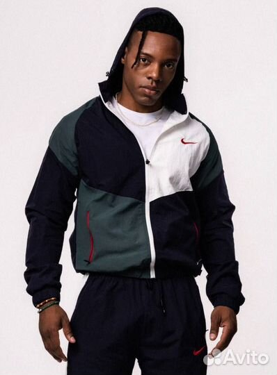 Мужская мятая ткань: костюм Nike для спорта