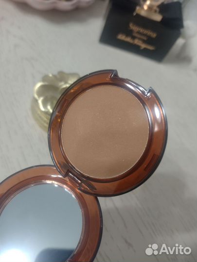 Бронзатор бронзер румяна для лица IsaDora Швеция