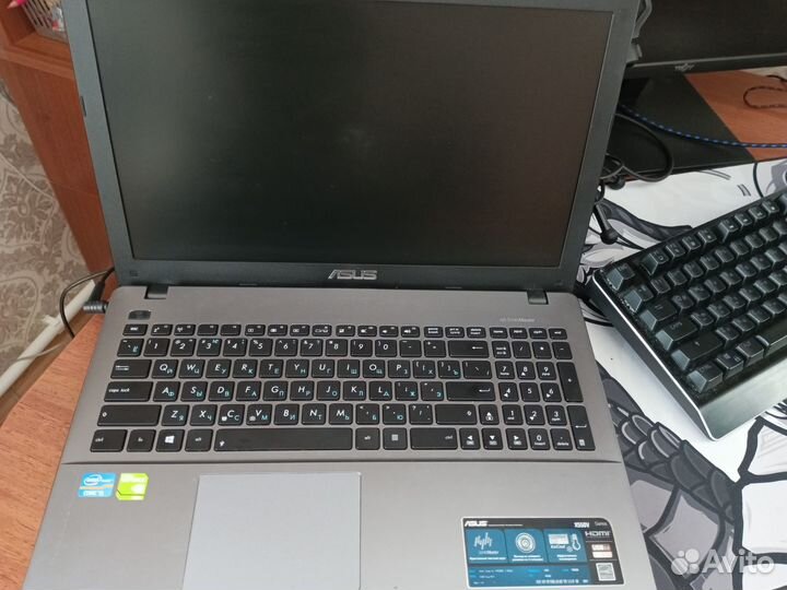 Ноутбук Asus с core i5