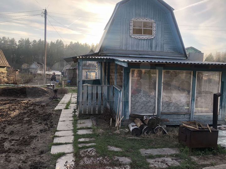 Дача 20 м² на участке 4 сот.