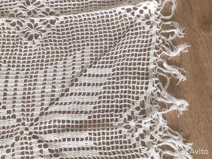 Салфетка - скатерть вязанная квадратная