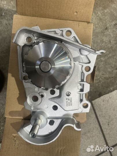 Помпа renault logan