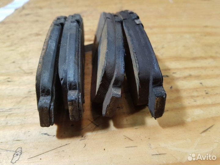 Колодки тормозные перед. honda edix