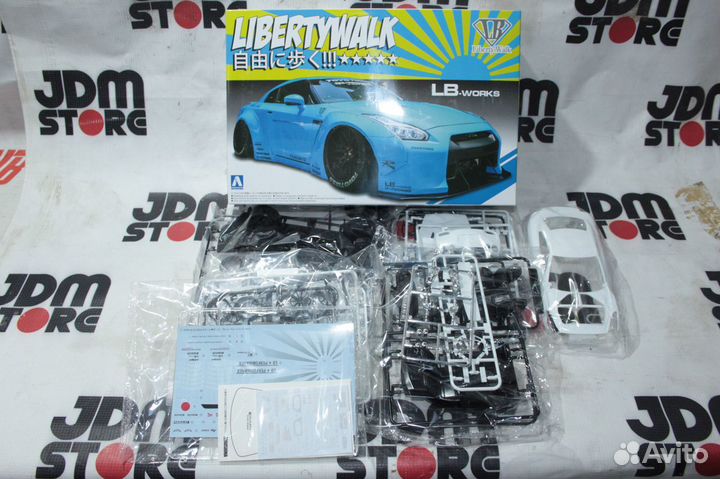 Сборная модель Nissan GT-R LB Works