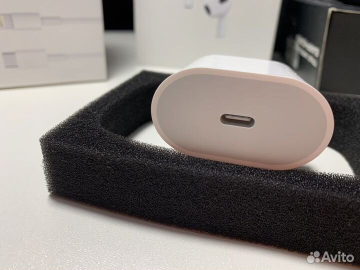 Адаптер Apple iPhone 20w с проводом