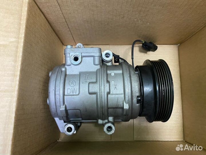 Компрессор кондиционера Каренс, 97701-1D100, Б.У
