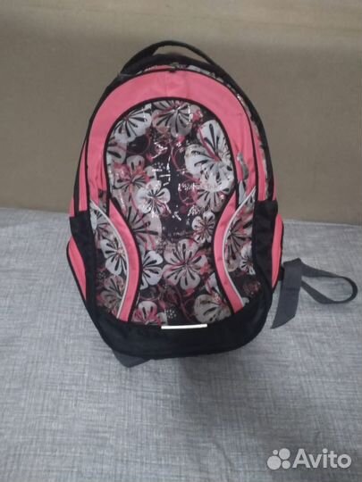 Рюкзак школьный