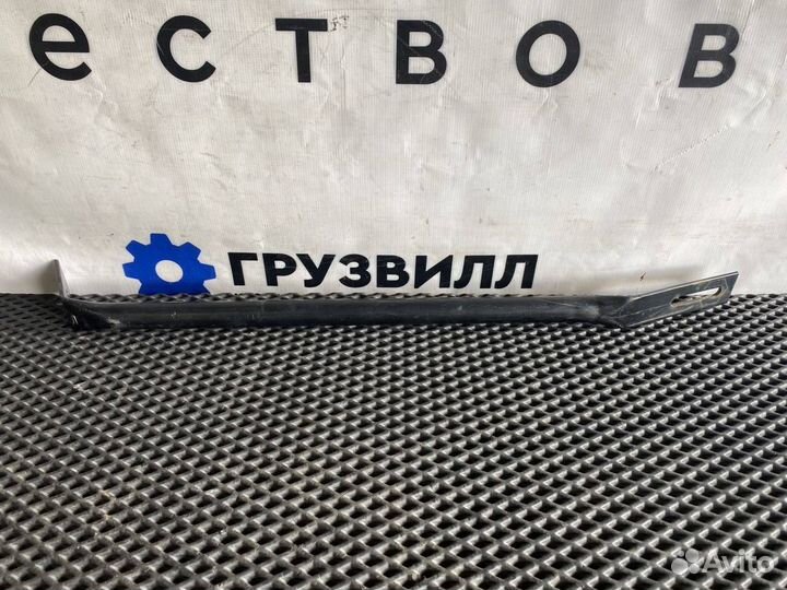 Кронштейн спойлера Renault T 7482217546