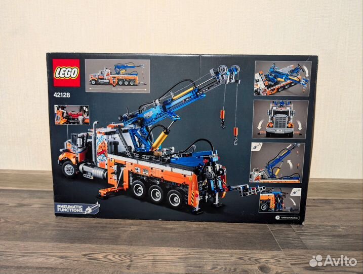 Lego Technic 42128 Грузовой эвакуатор