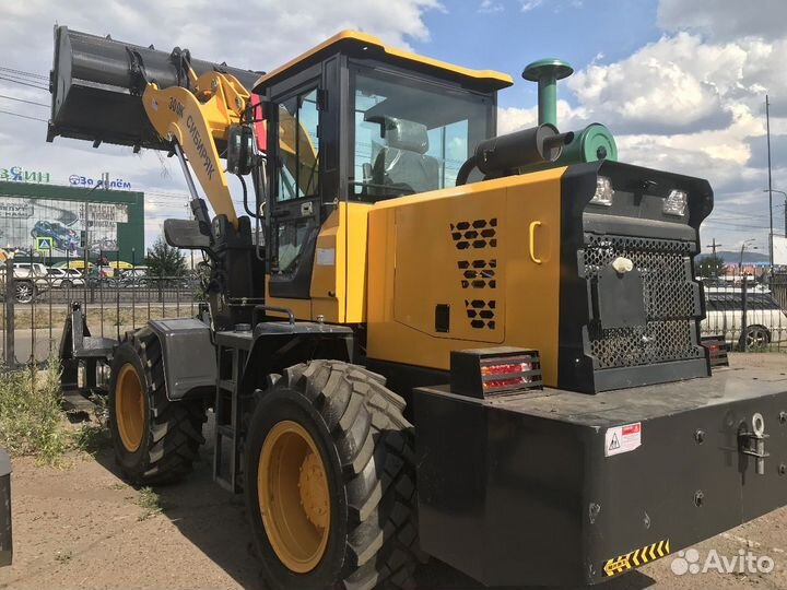 Фронтальный погрузчик Сибиряк 3000, 2022