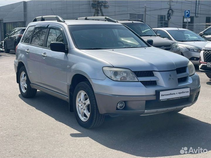 Mitsubishi Outlander 2.0 МТ, 2006, 207 000 км