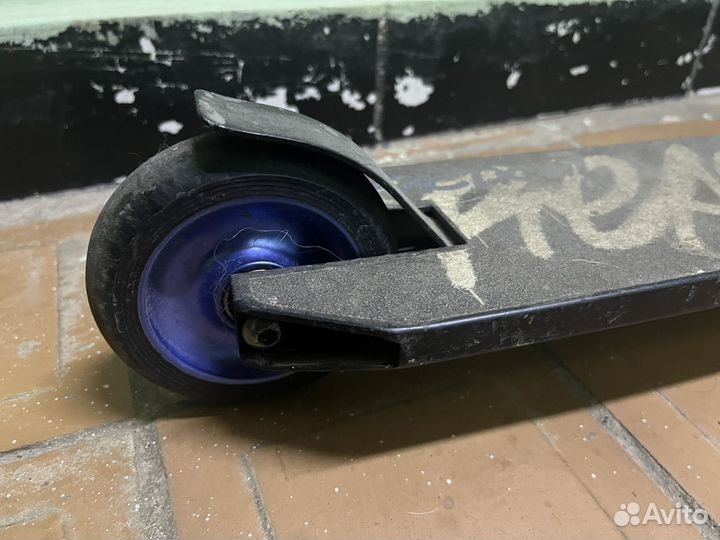 Продам самокат Reaction Stunt 2.0 100 мм