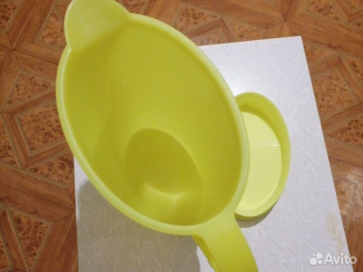 Tupperware кувшин 2.1 л