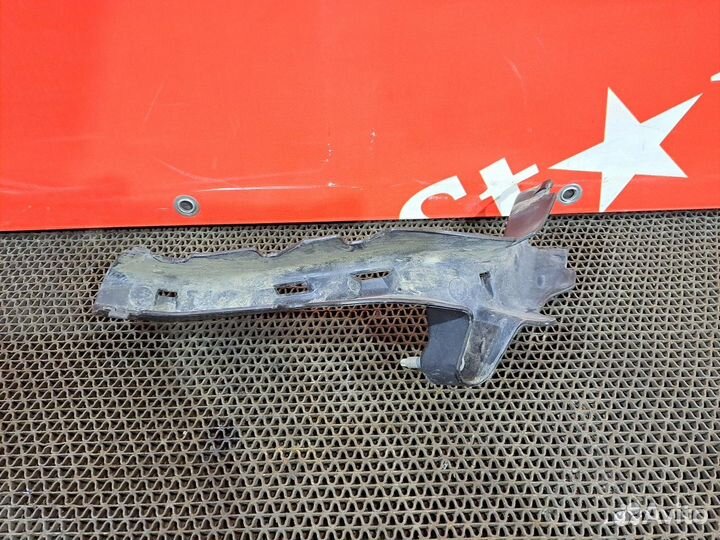 Кожух проводки шасси левый Daf XF106