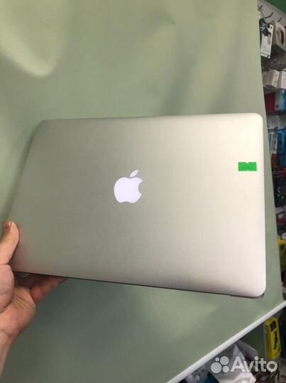 Macbook a1466 air 18год