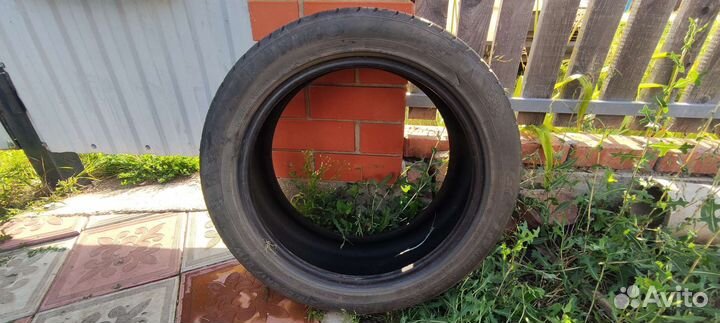 Kumho Ecsta HS51 215/50 R17