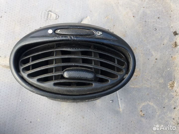 Дефлектор воздушный Ford Focus I