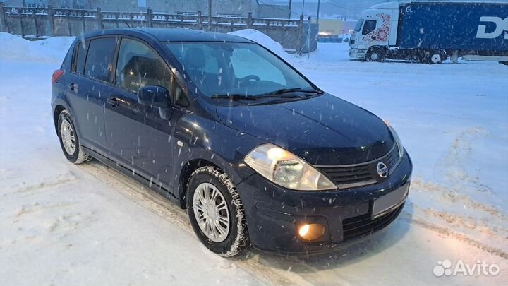 Nissan Tiida 1.6 AT, 2008, 187 000 км