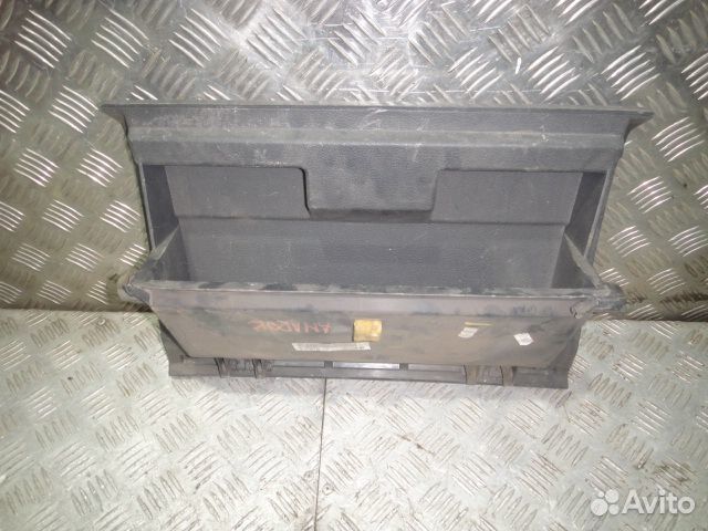 Бардачок Amarok (10-16) б\у (арт. 2H0857095B71N)