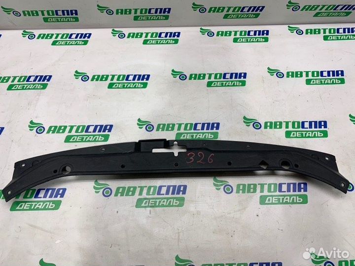 Накладка замка капота передняя Kia Sportage