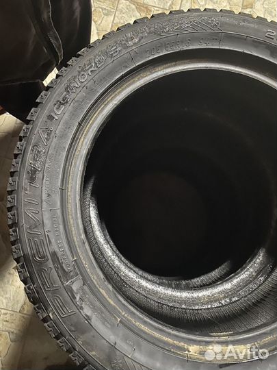 Maxxis NP5 Premitra Ice Nord 205/55 R16 19T