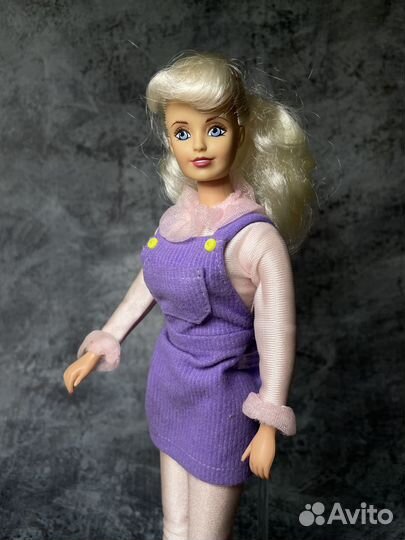 Кукла Walking Tanya The Babysitter Giochi Preziosi