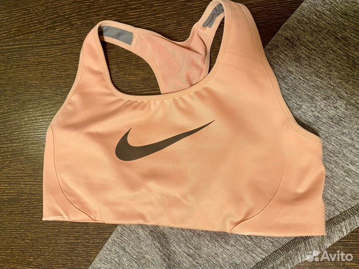 Костюм для фитнеса