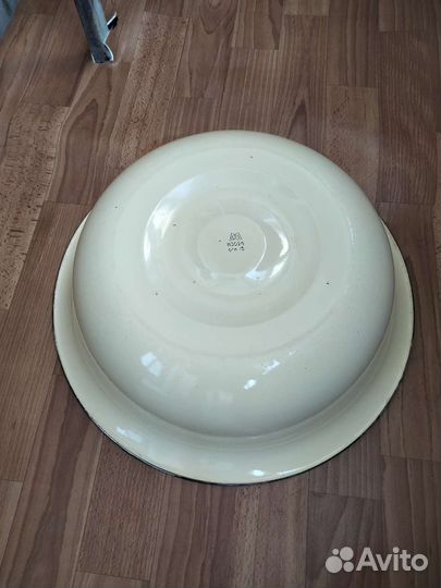 Таз эмалированный