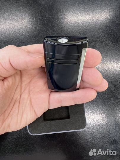 Зажигалка dupont Maxijet lighter