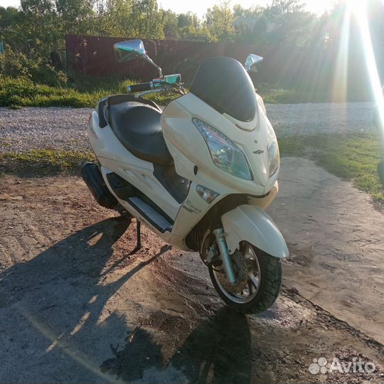 Макси скутер nexus