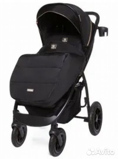 Коляска прогулочная с надувными колесами