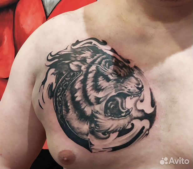 Тату-мастер