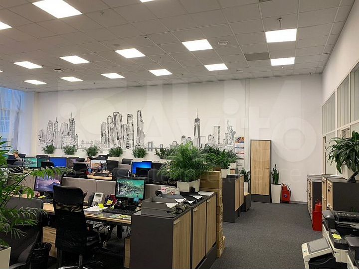 Готовый офис в аренду 825.22 кв.м