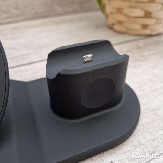 Беспроводная зарядная станция