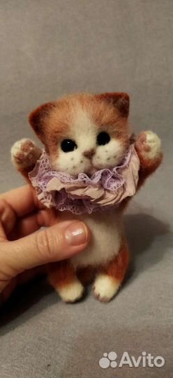 Игрушки из шерсти. Котёнок