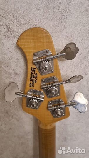Бас-гитара Musicman Stingray США 1998 г. 4 струны