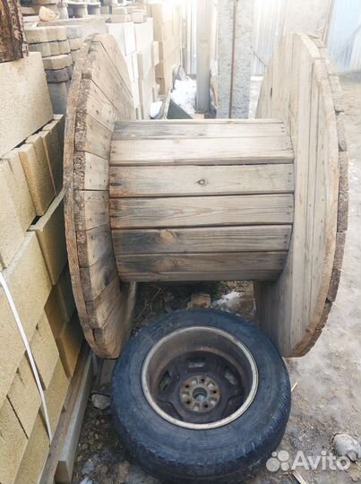 Катушка для кабеля деревянная, бобина