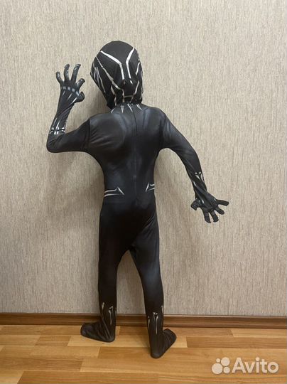 Костюм черная пантера мстители и костюм гонщика