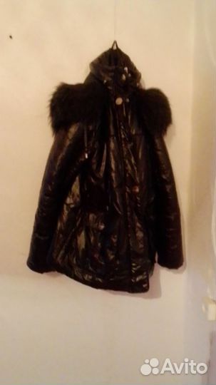 Пуховая женская куртка