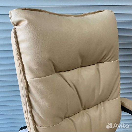 Компьютерное кресло