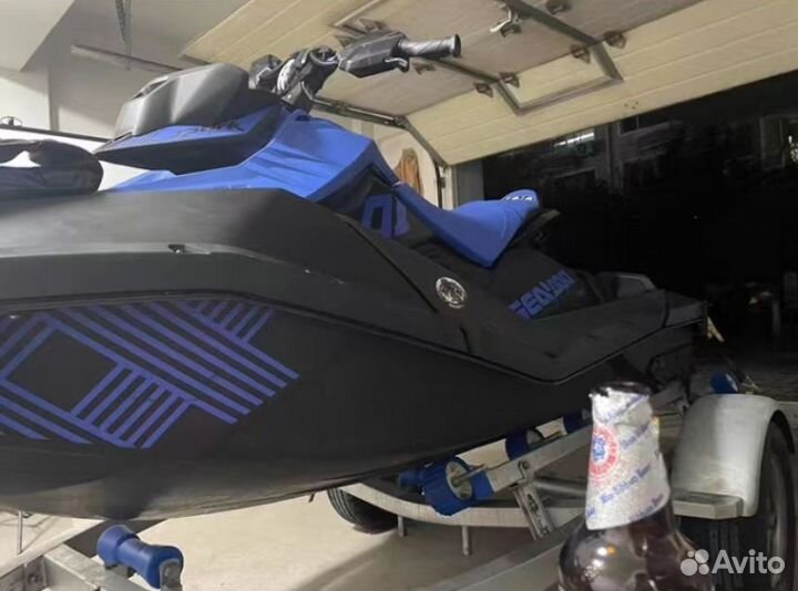 Гидроцикл BRP sea-doo Spark Trixx 2 up