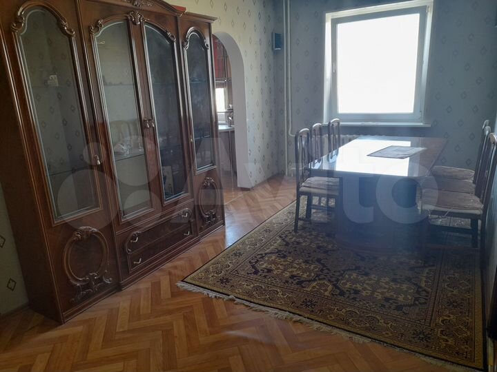 3-к. квартира, 63 м², 6/10 эт.