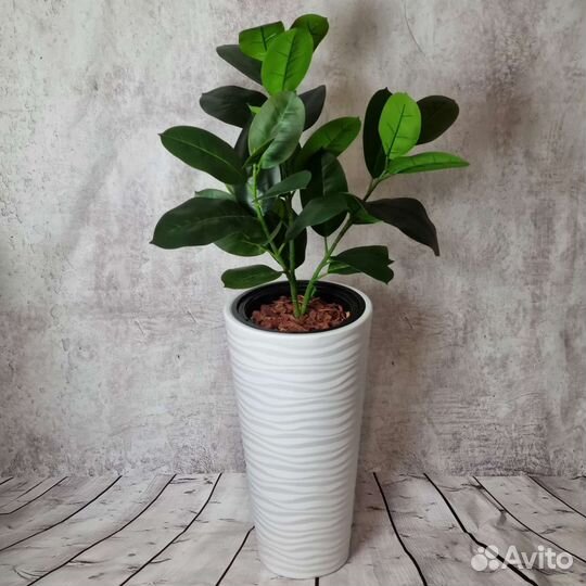 Фикус искусственный в кашпо с подсветкой