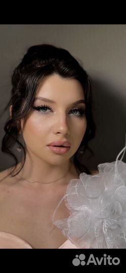 Укладка прически макияж визажист Комендантский