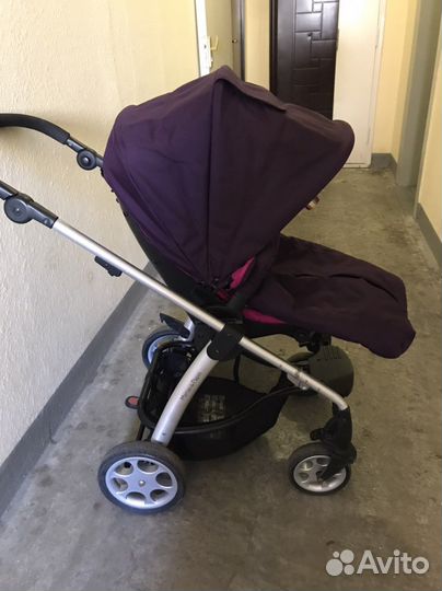 Прогулочная коляска