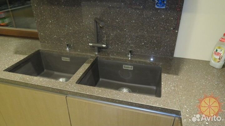 Столешницы из акрилового камня