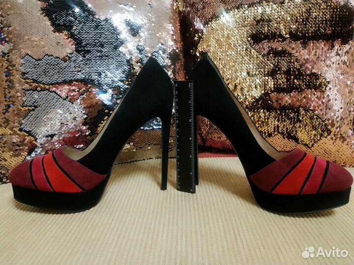 Туфли на каблуке Маscotte. Очень красивые :)