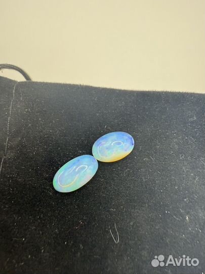 Пара опалов 5,5 ct