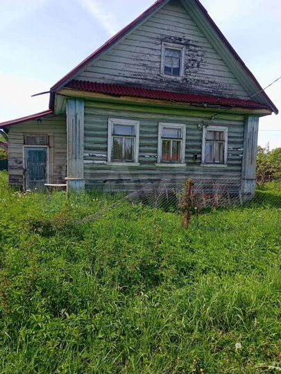 Дом 40 м² на участке 6 сот.